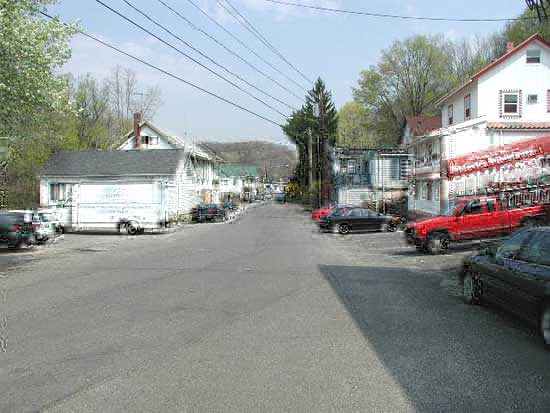 gtownview.JPG (21786 bytes)